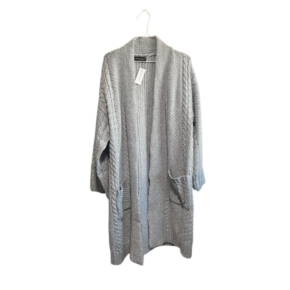 Lane Bryant Open-Front Cable Knit
Blanket Cardigan, New with Tags - Picture 2 of 5